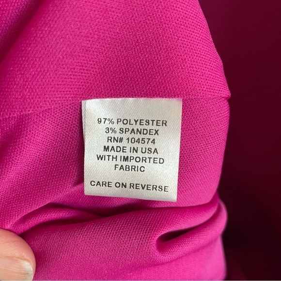 The Vanity Room V-Neck Sleeveless Shift Dress Pink Medium NWOT - Picture 6 of 8